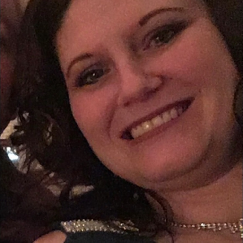 Meet your Posher, Christy